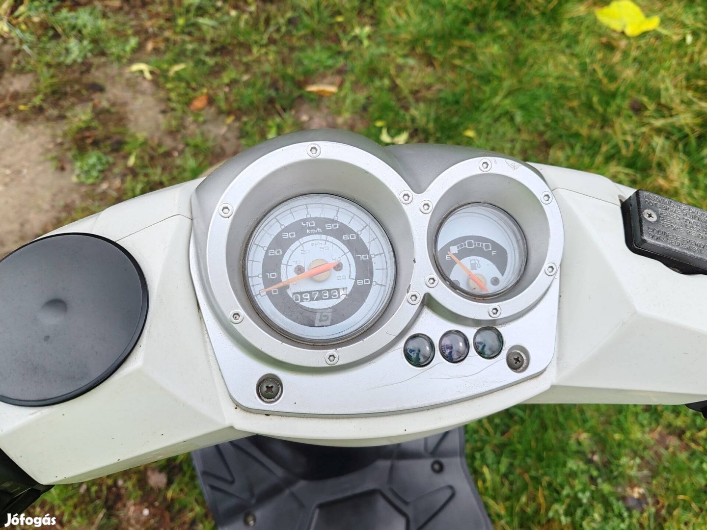 Beeline Veloce 50 CCM 4T robogó 