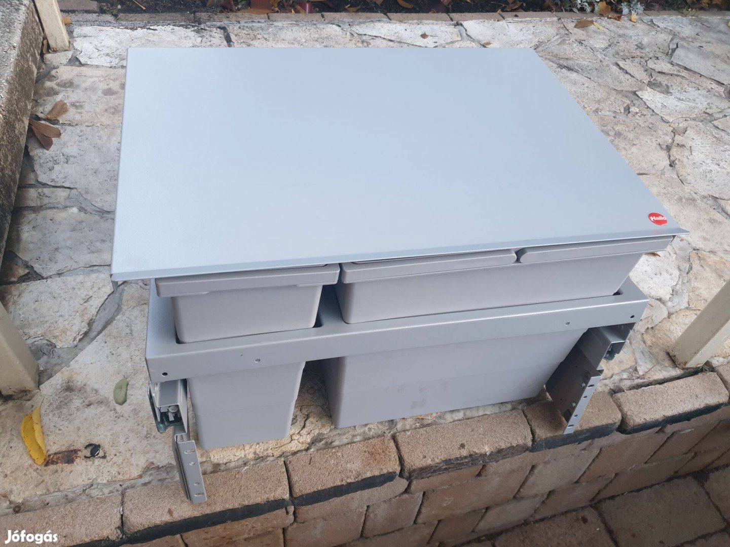 Beepitheto Hailo szelektiv szemetes