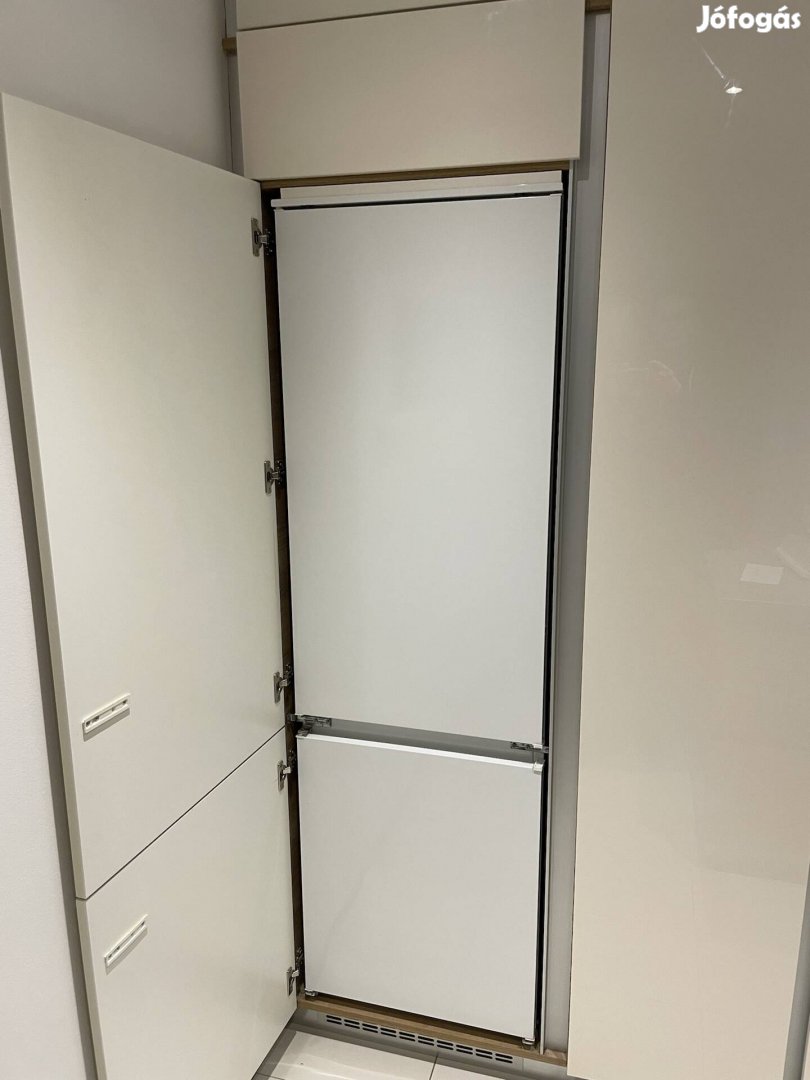 Beépíthető Hűtőszekrény Electrolux