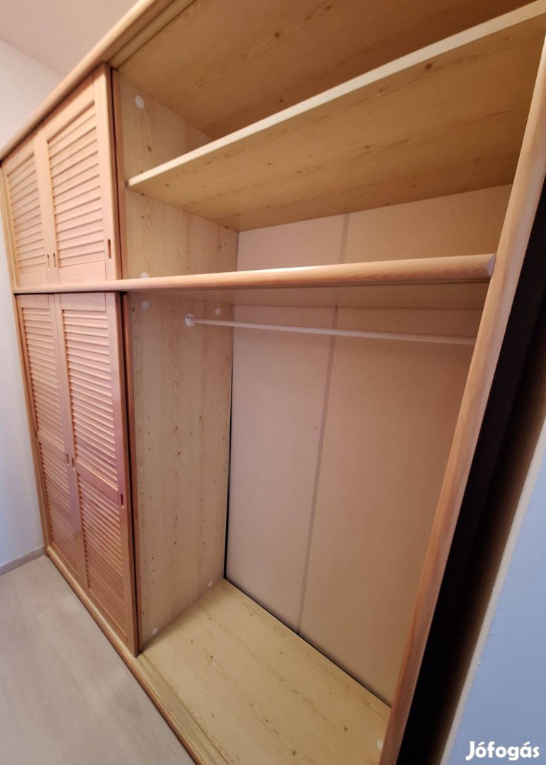 Beépíthető gardrob szekrény