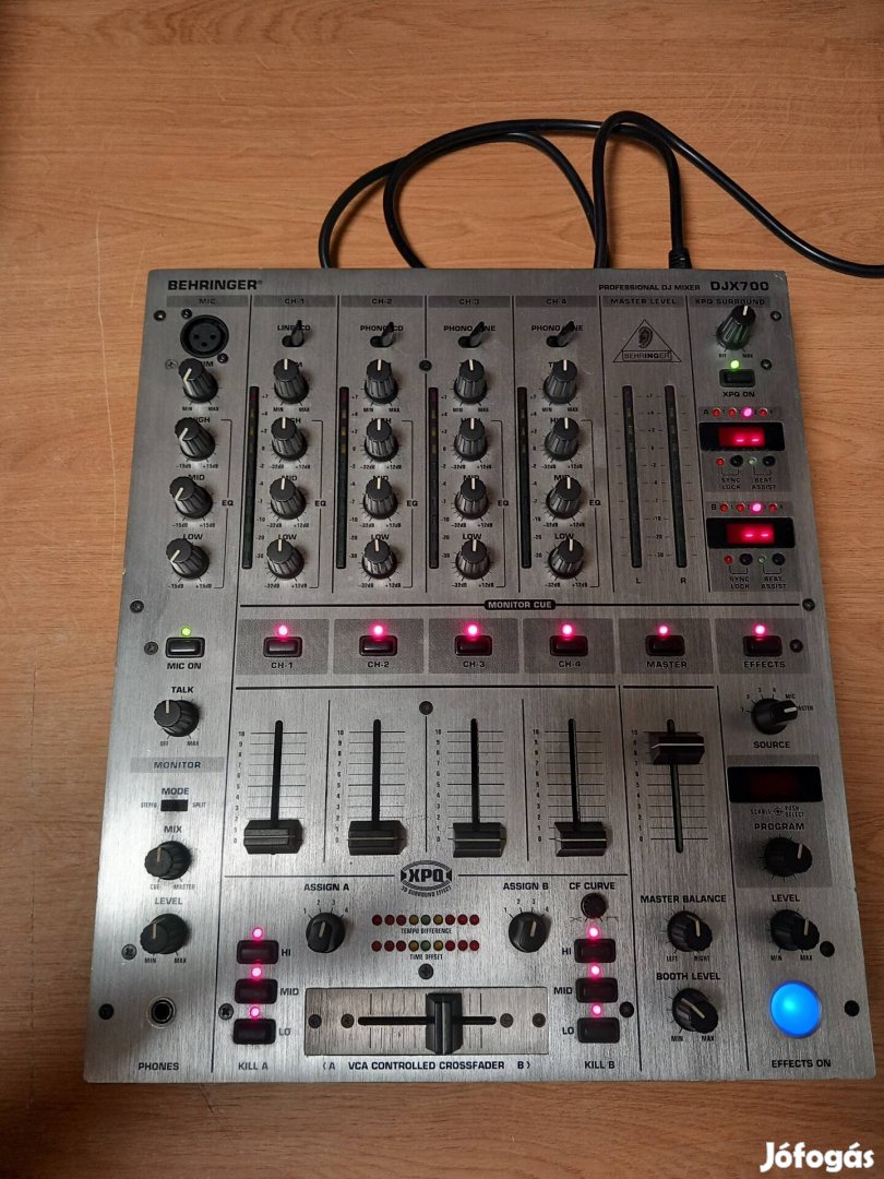 Behringer Djx 700 keverő eladó