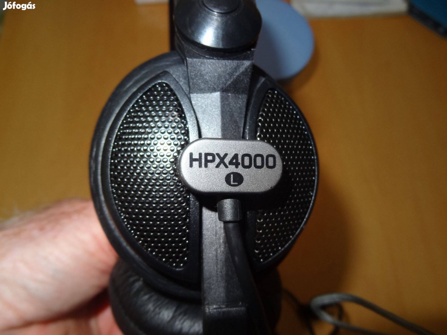 Behringer HPX4000 fejhalgató