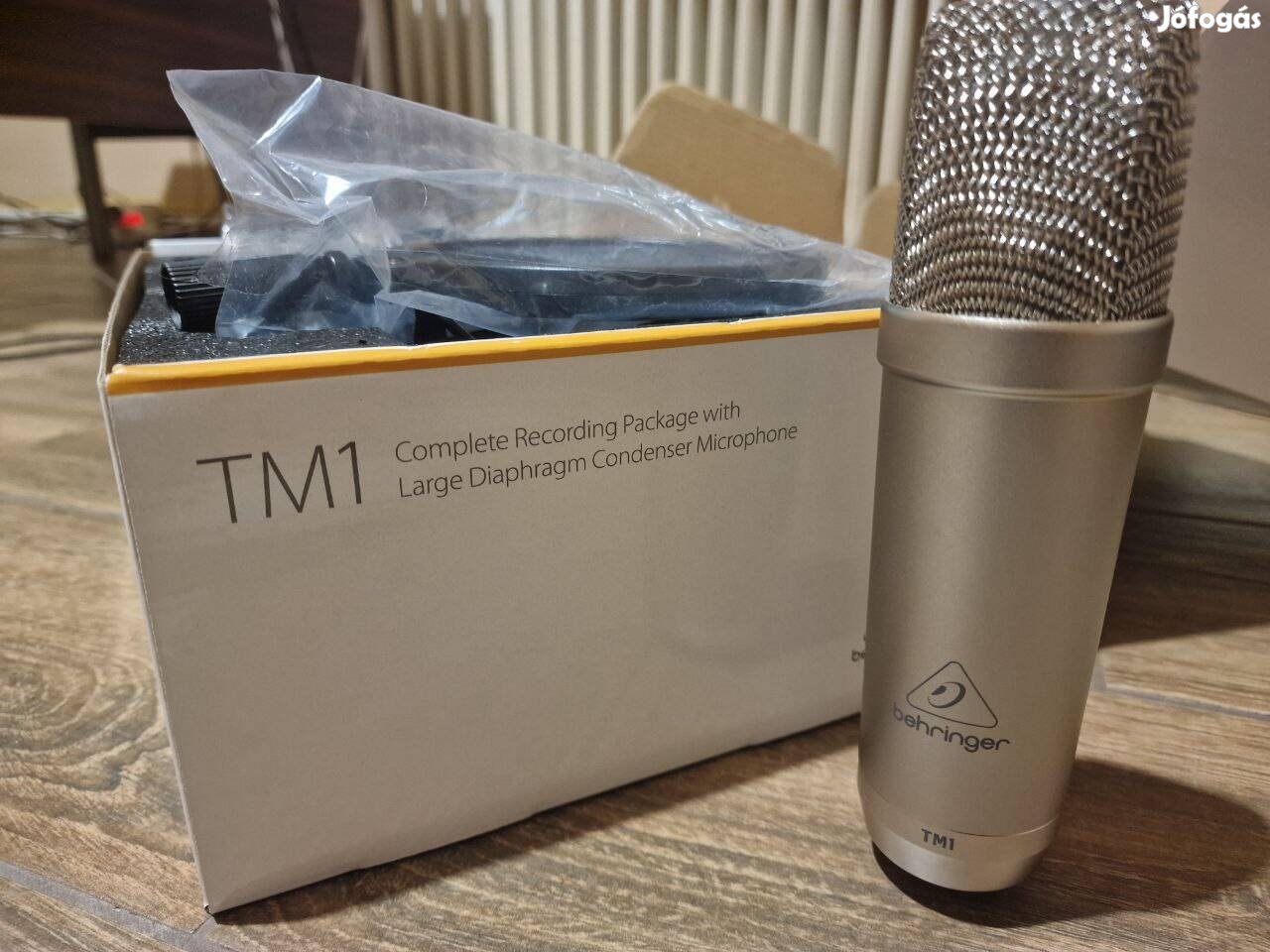 Behringer TM-1 kondenzátor stúdió mikrofon