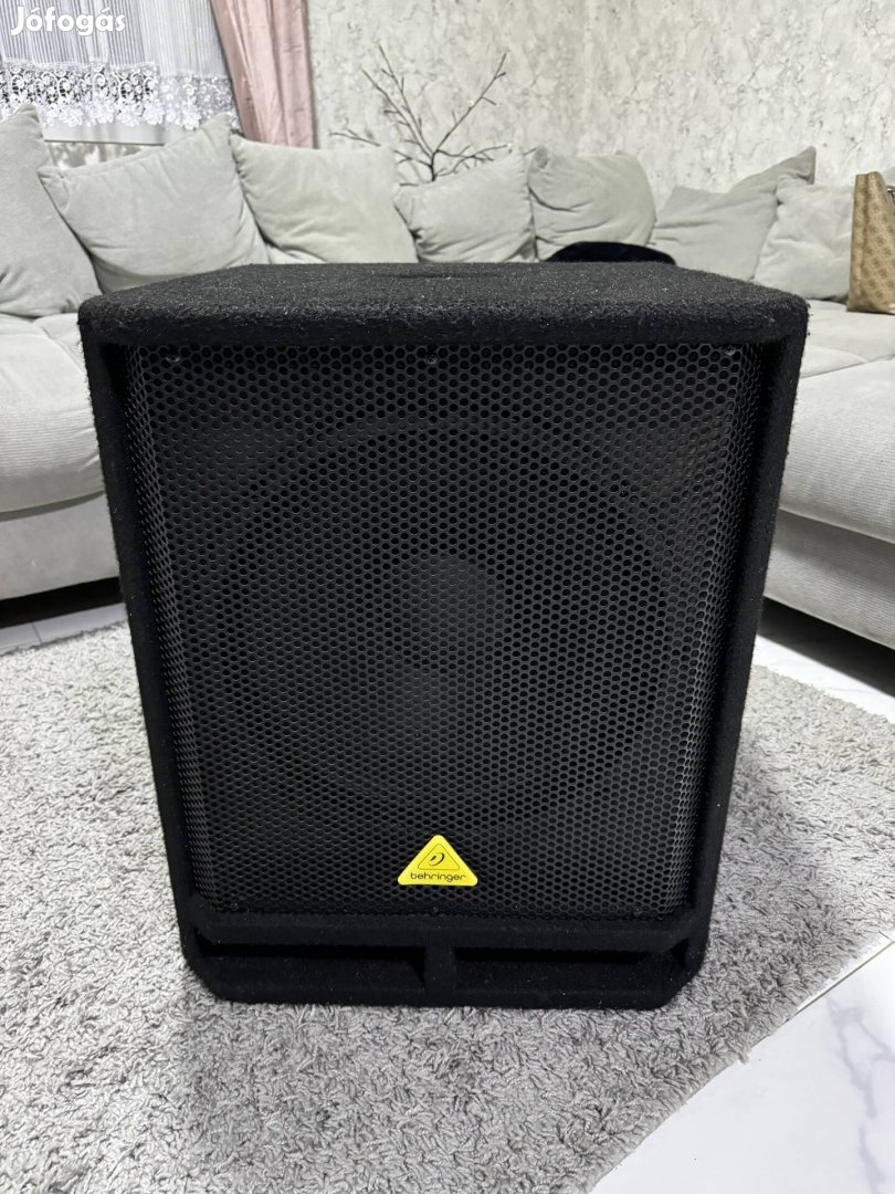 Behringer Vq1500D 15" aktív Sub 