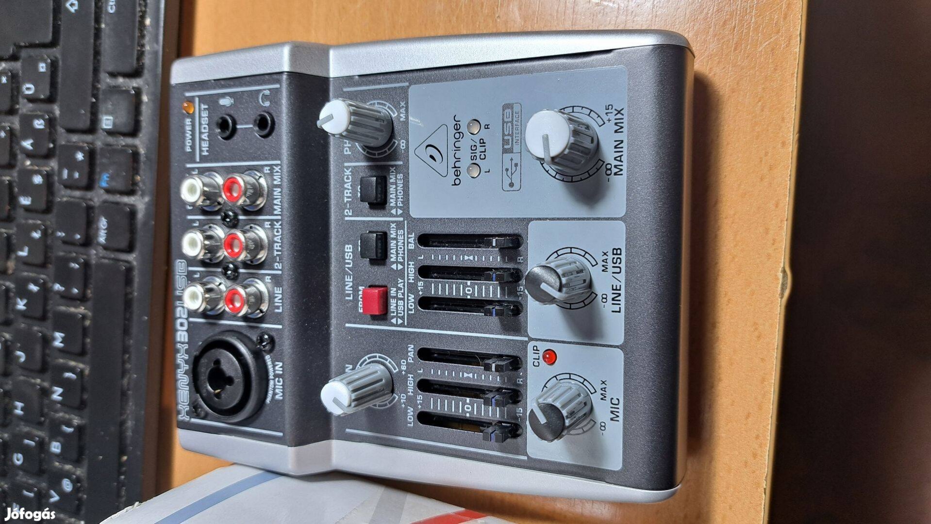 Behringer Xenyx 302USB keverőpult usb külső hangkártya