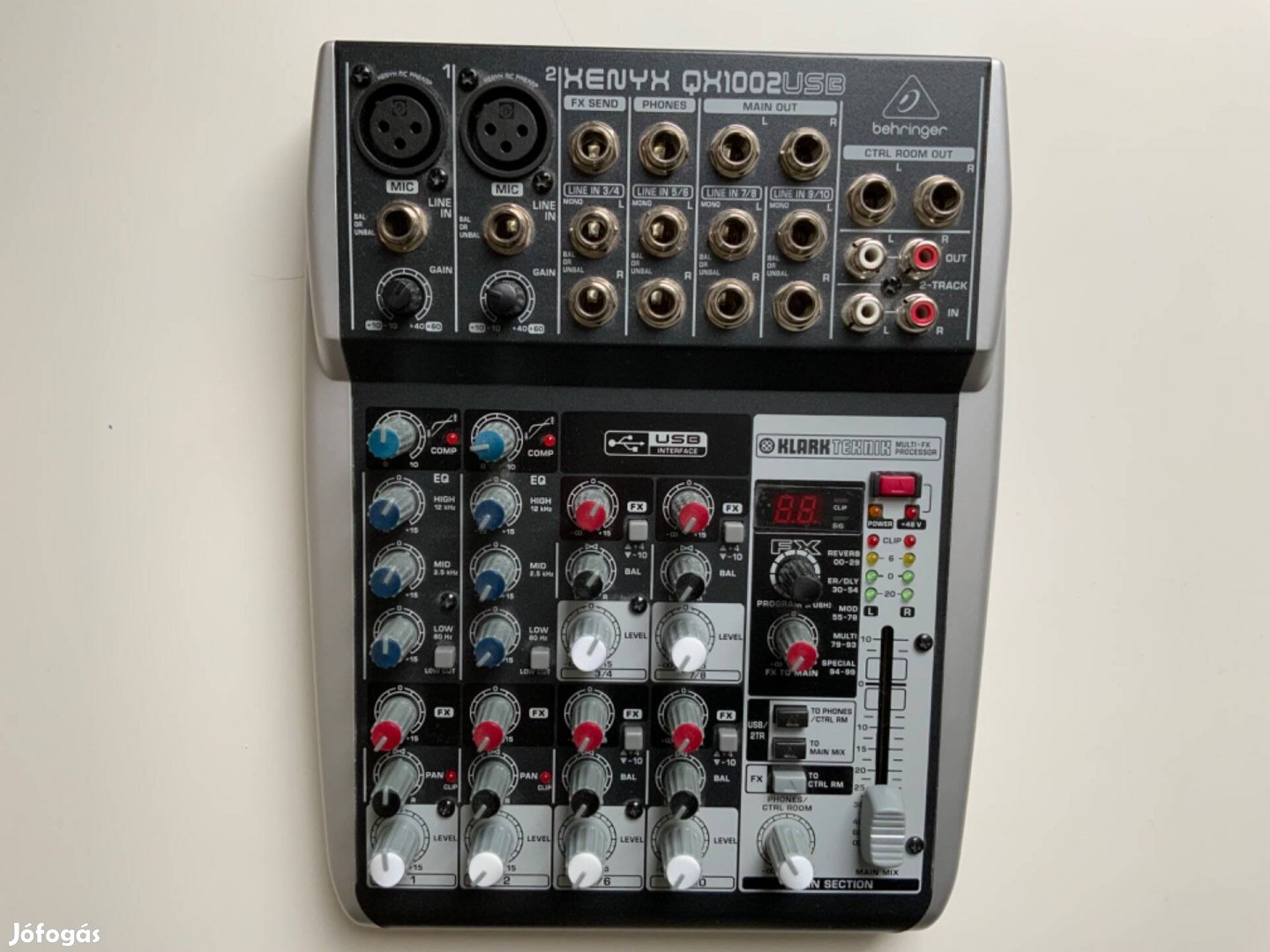 Behringer Xenyx Qx1002 USB Keverő/Mixer