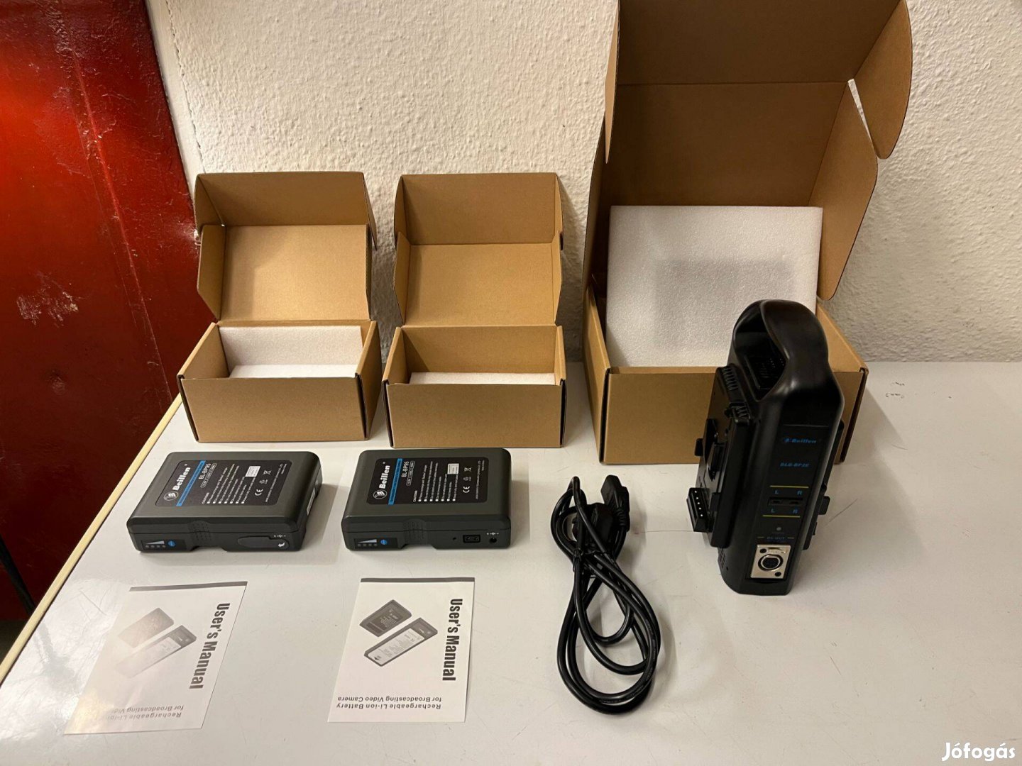 Beillen BL-BP95Wh Akkumulátor 2x & V-lock Akkumulátortöltő