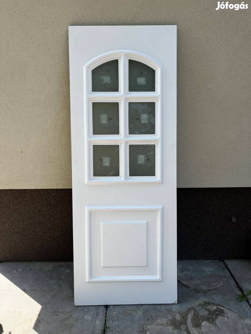 Bejárati ajtó panel