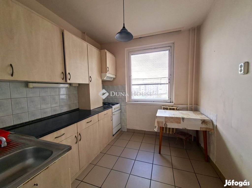 Békéscsabai kiadó 50 nm-es lakás