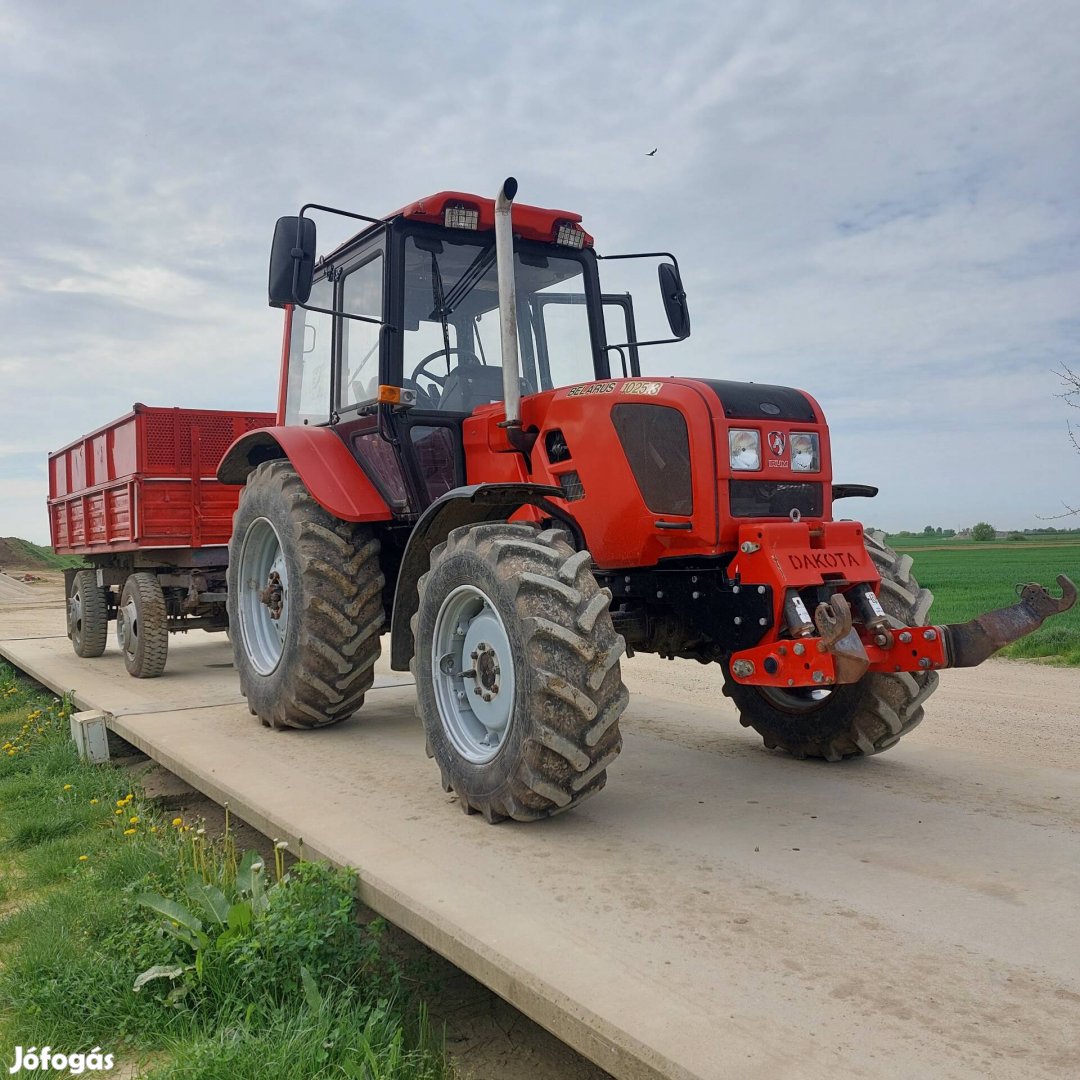 Belarus MTZ 1025.3 Dakota