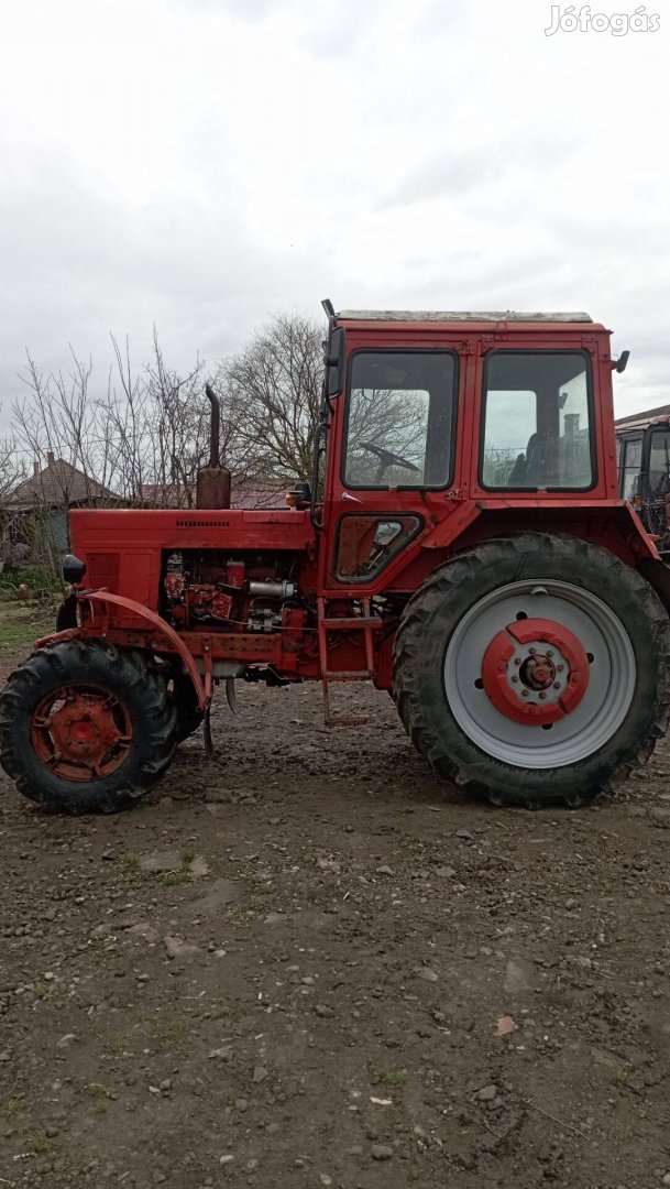 Belarus mtz 82