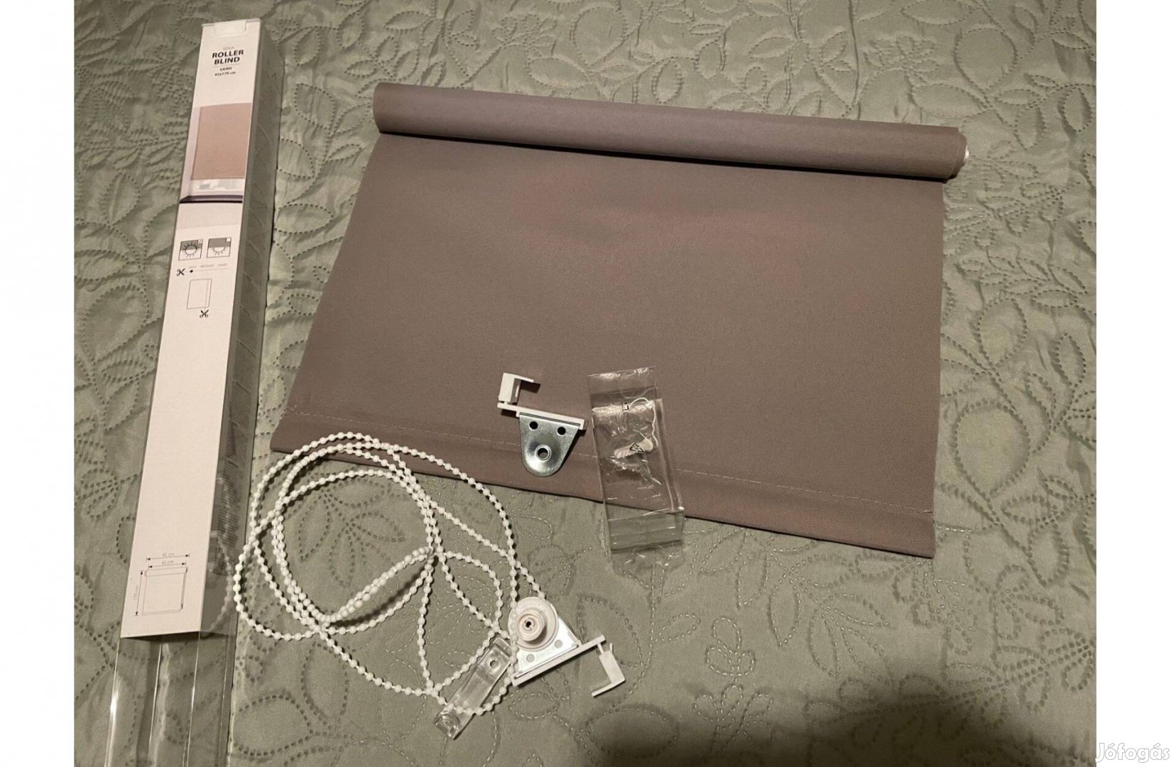 Belátásgátló roló 1db homokszínű használt, de hibátlan