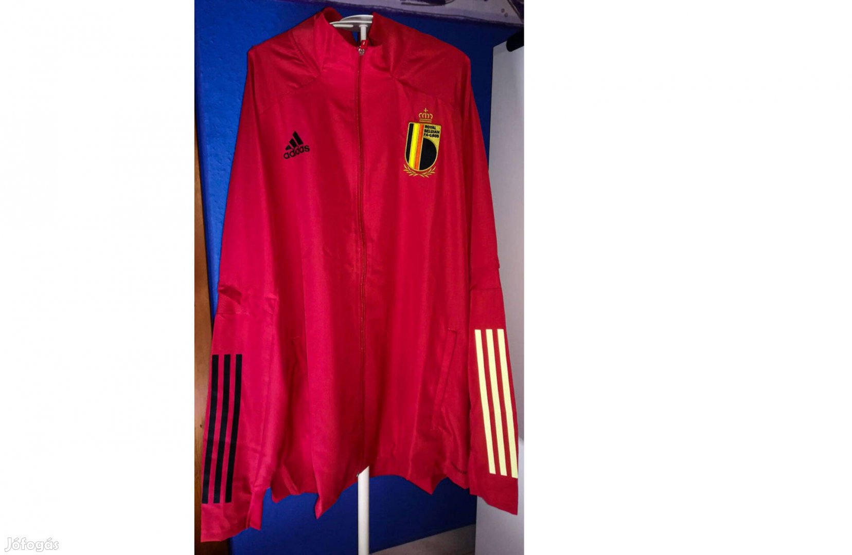 Belga válogatott eredeti adidas cipzáras piros felső (XL)