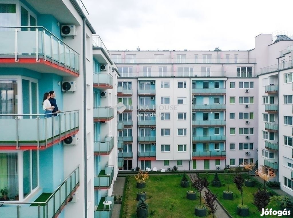 Bels Kétszintes Több Teraszos Duplex Lakás, 13. ker.