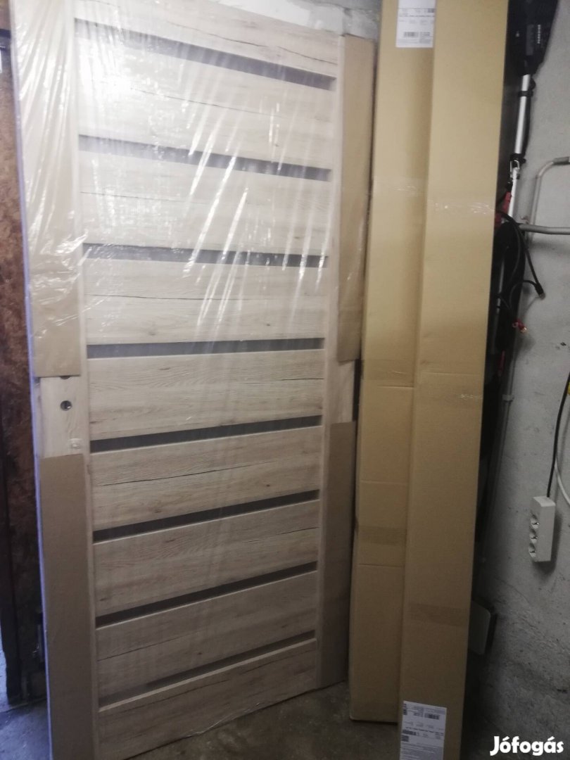 Beltéri ajtó MDF sonoma tölgy