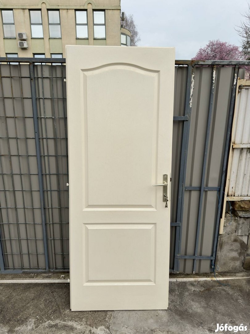 Beltéri ajtó, 80x205 cm és 65x205 cm méretben
