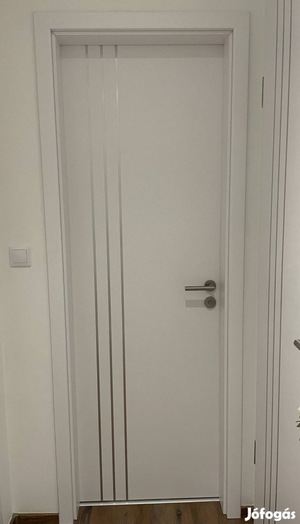 Beltéri ajtó tok nélkül