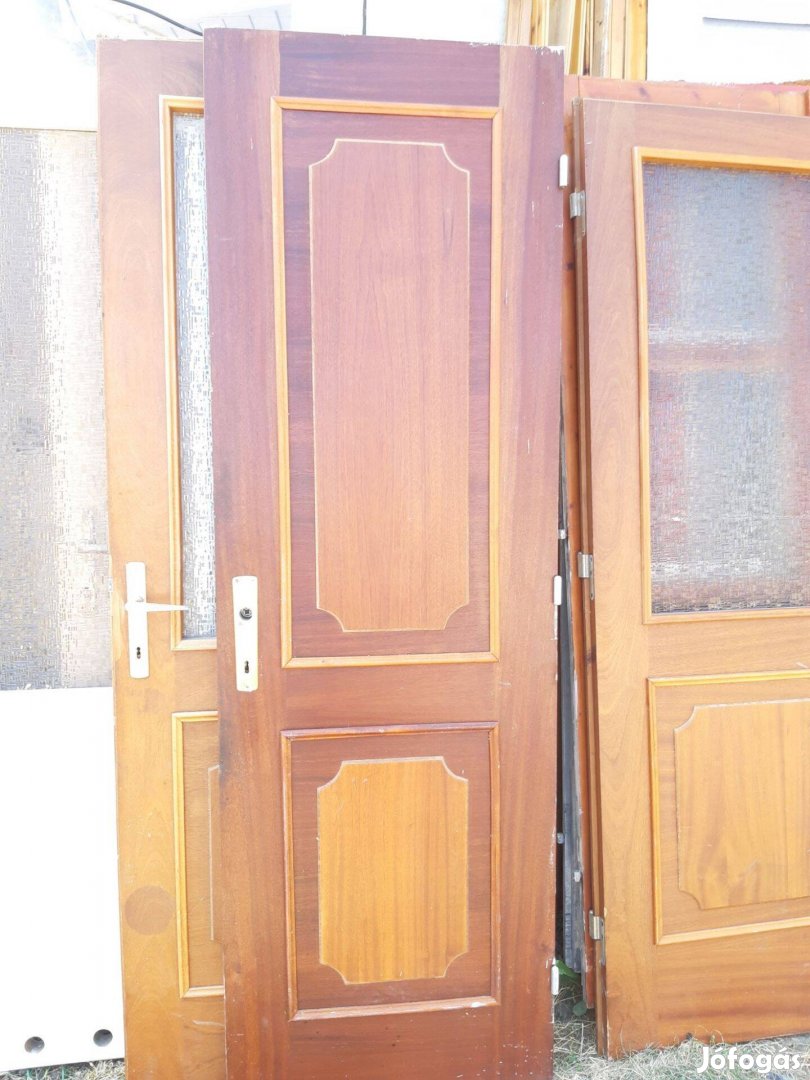 Beltéri ajtólap 62,5x201,5cm teli falcos jobbos