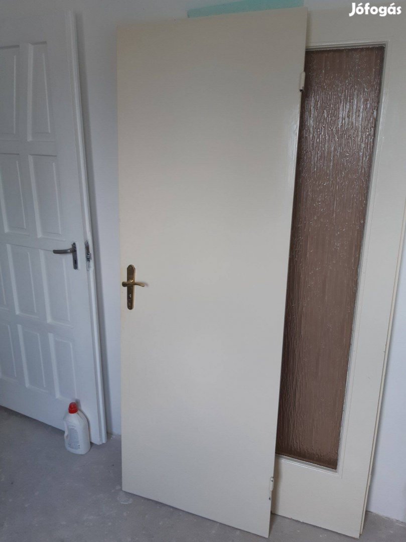 Beltéri ajtólap 67x194,5cm teli falcos jobbos