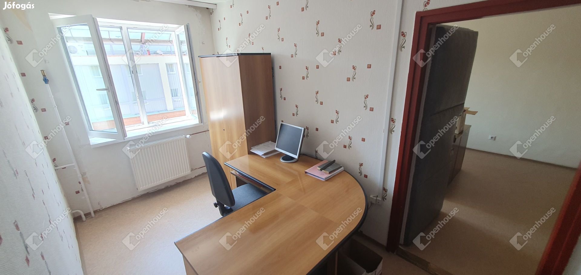 Belvárosi irodaházban kiadó irodák a Búza tér szomszédságába