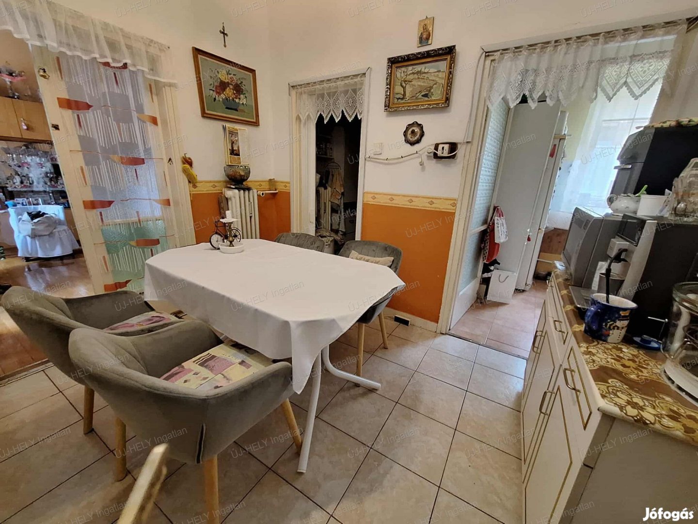 Belvárosi lakás 1. emeleten eladó Sátoraljaújhelyen!