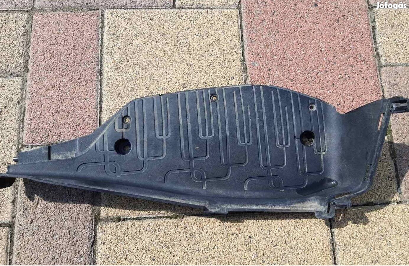 Benelli 49x Quattronove bal taposó