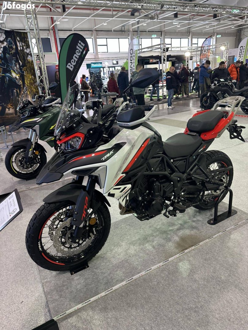 Benelli TRK 702 X