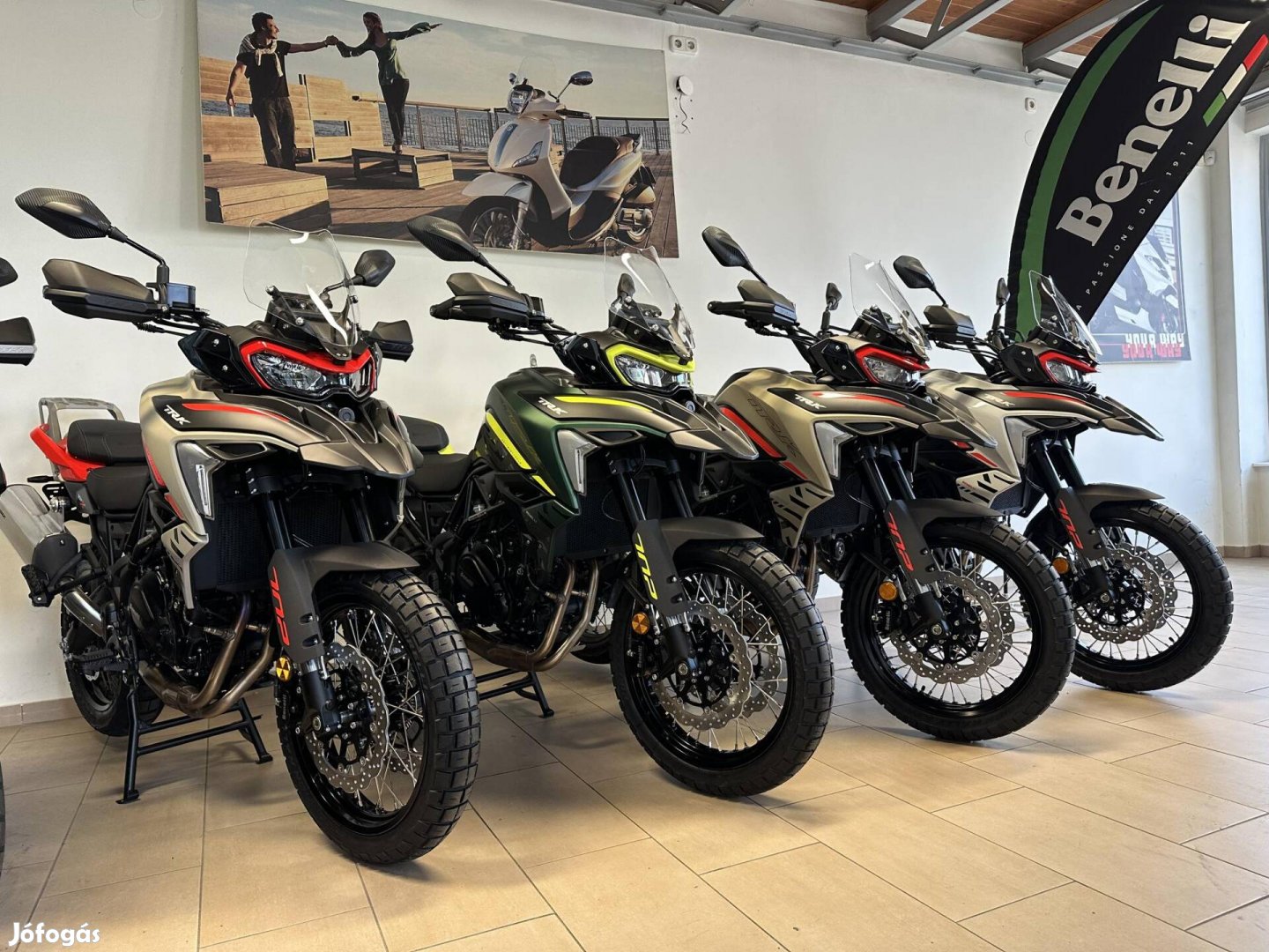 Benelli TRK 702 X Újra 3DB Aludobozszette