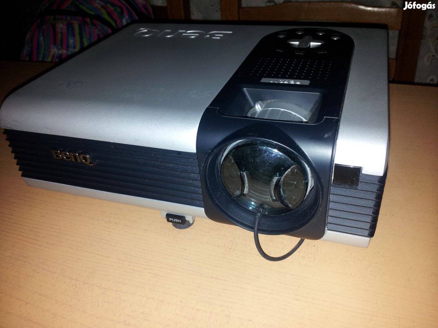 Benq PB7210 projektor