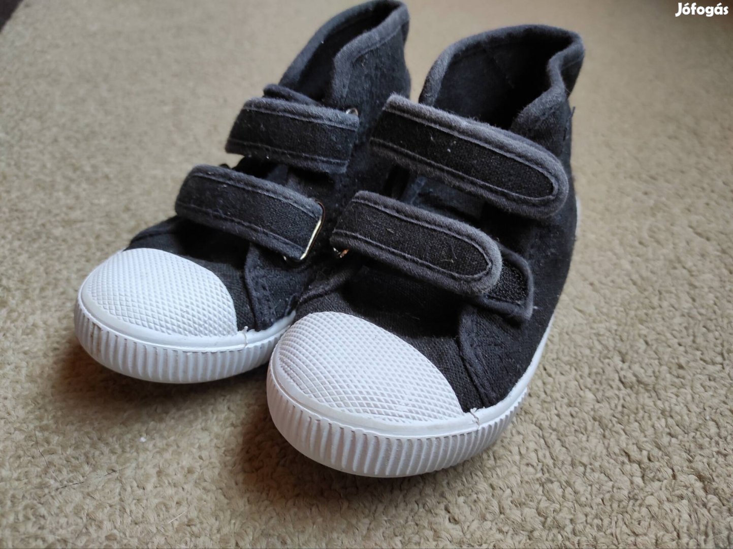 Benti v. torna cipő