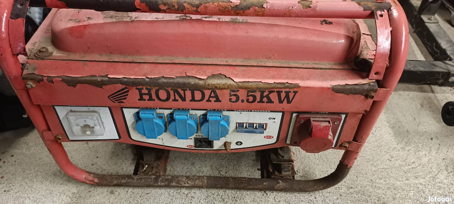 Benzines aggregátor eladó.