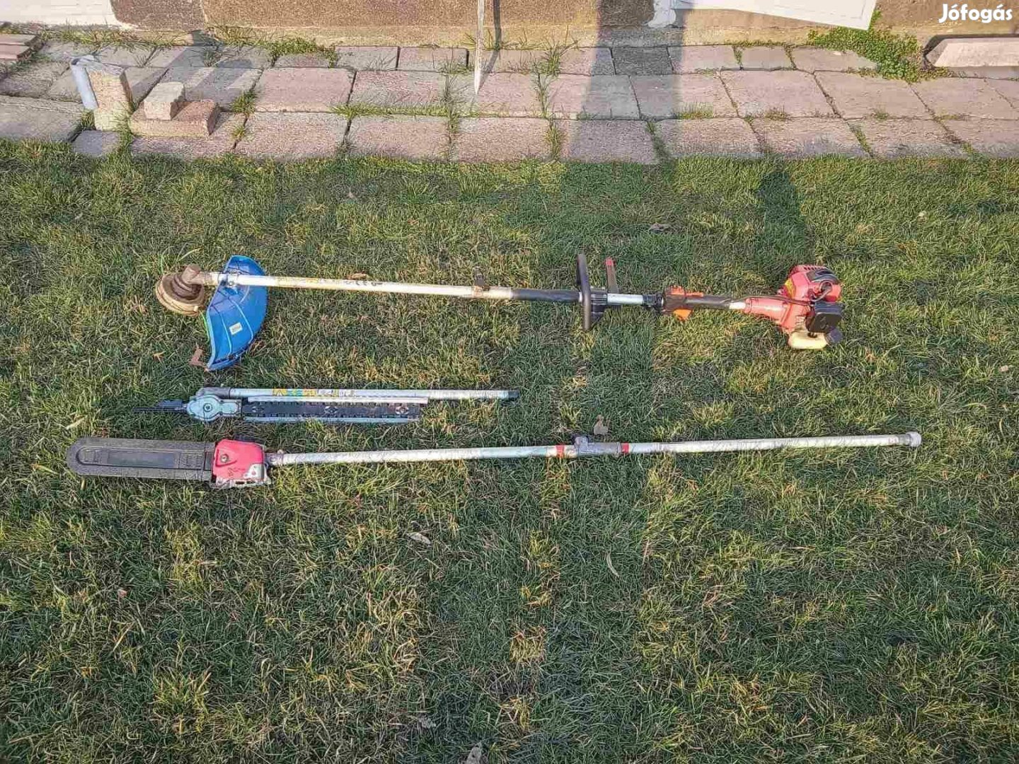 Benzines ágvágó, fűnyíró, sövényvágó