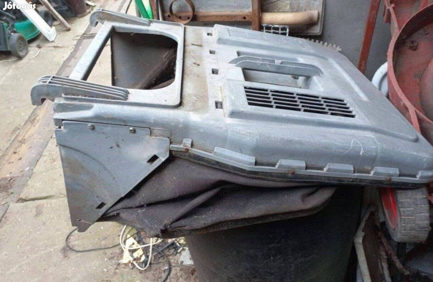 Benzines fűnyíró kosár Eladó