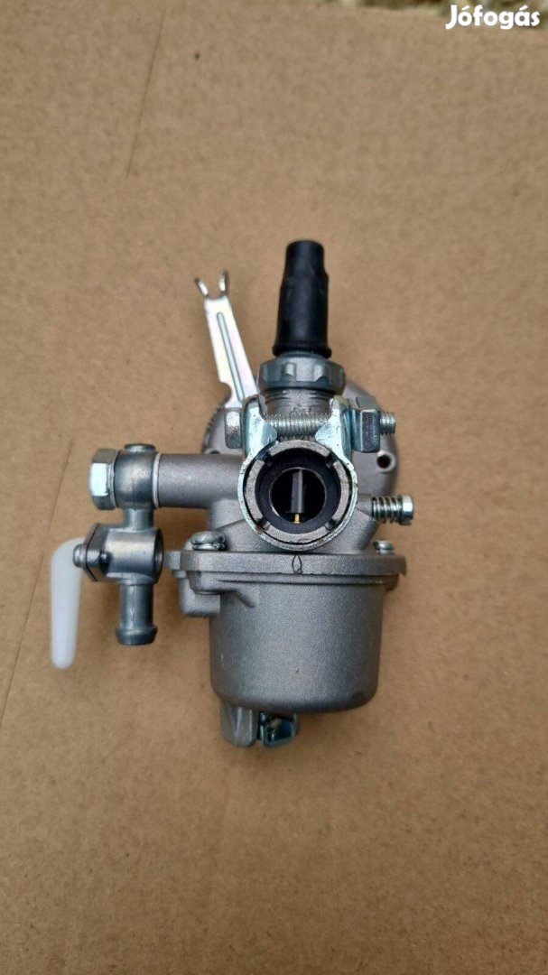 Benzines motorokhoz, permetezőkhöz karburátor 16mm torok mérettel