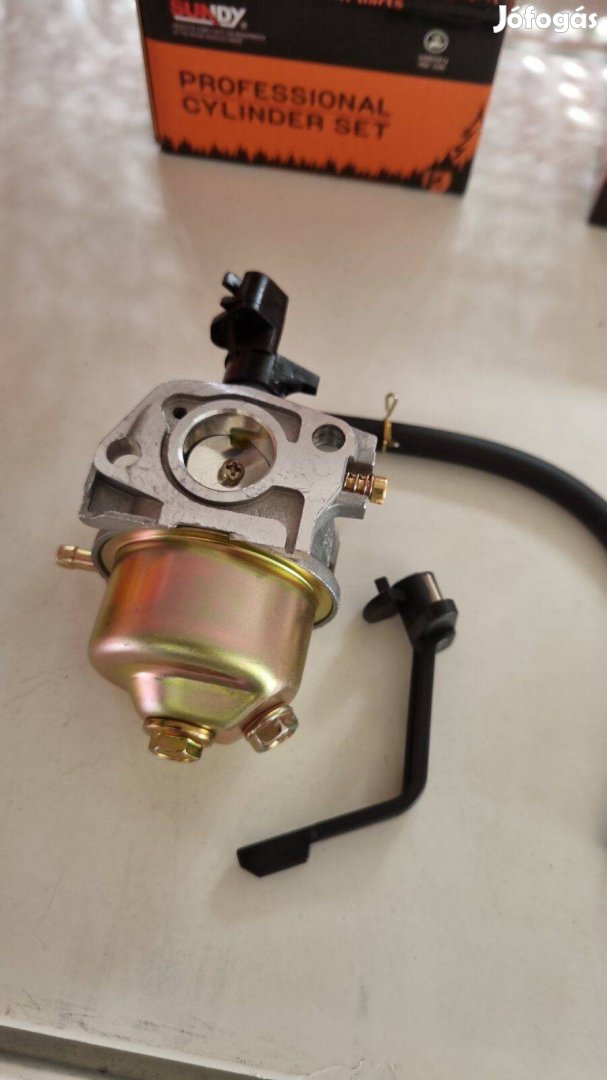 Benzines motorokhoz karburátor, kerti gépekhez, generátorokhoz