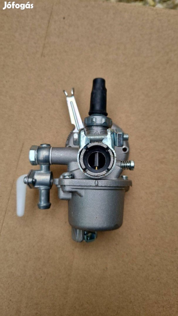 Benzinmotoros motorokhoz való karburátor, 16mm torok mérettel