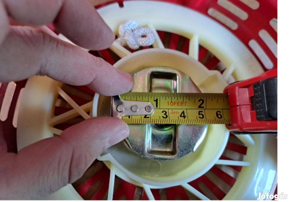 Berántó szerkezet négyütemű kerti és ipari gépekhez 20cm lyuktáv