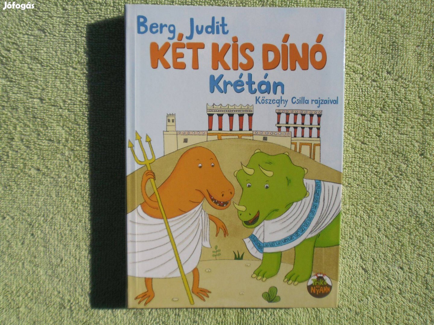 Berg Judit: Két kis dínó Krétán