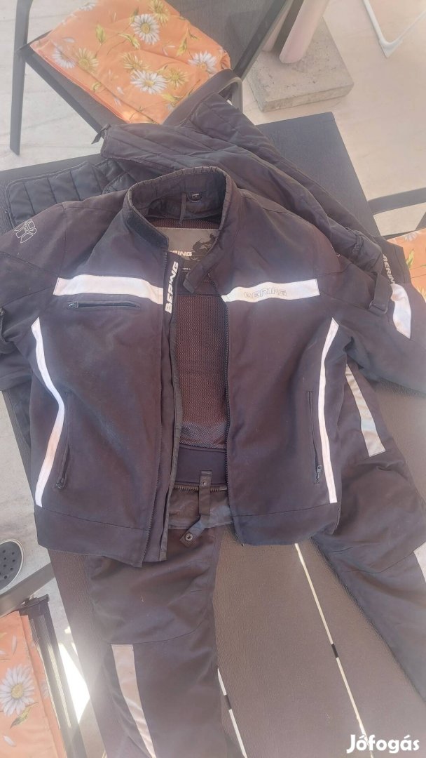 Bering motoros kabát