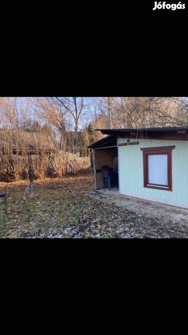 Bérleti jog átadó Nyergesújfalu faház horgász hétvégi telek