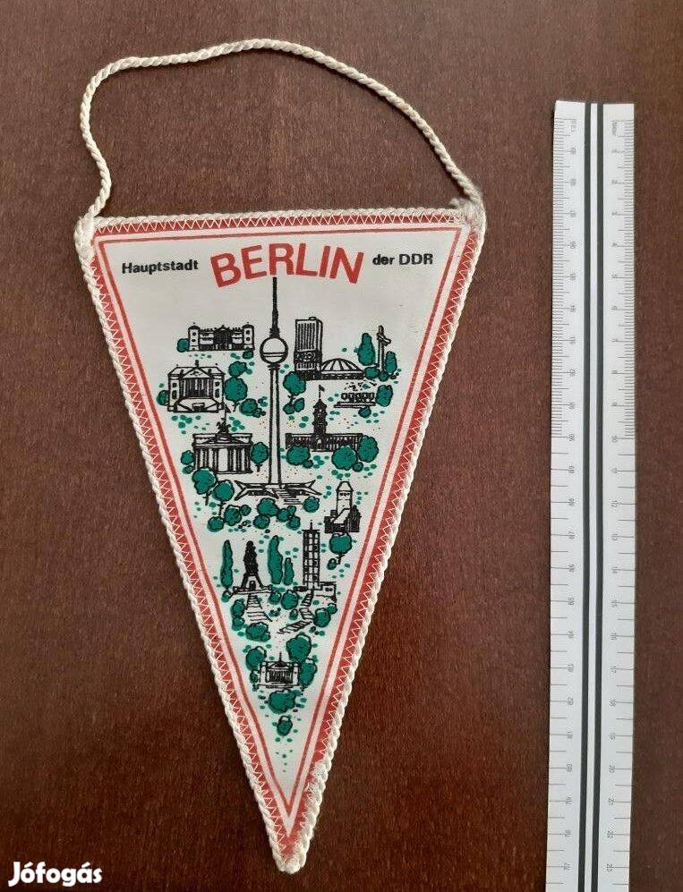 Berlin (NDK) város zászló