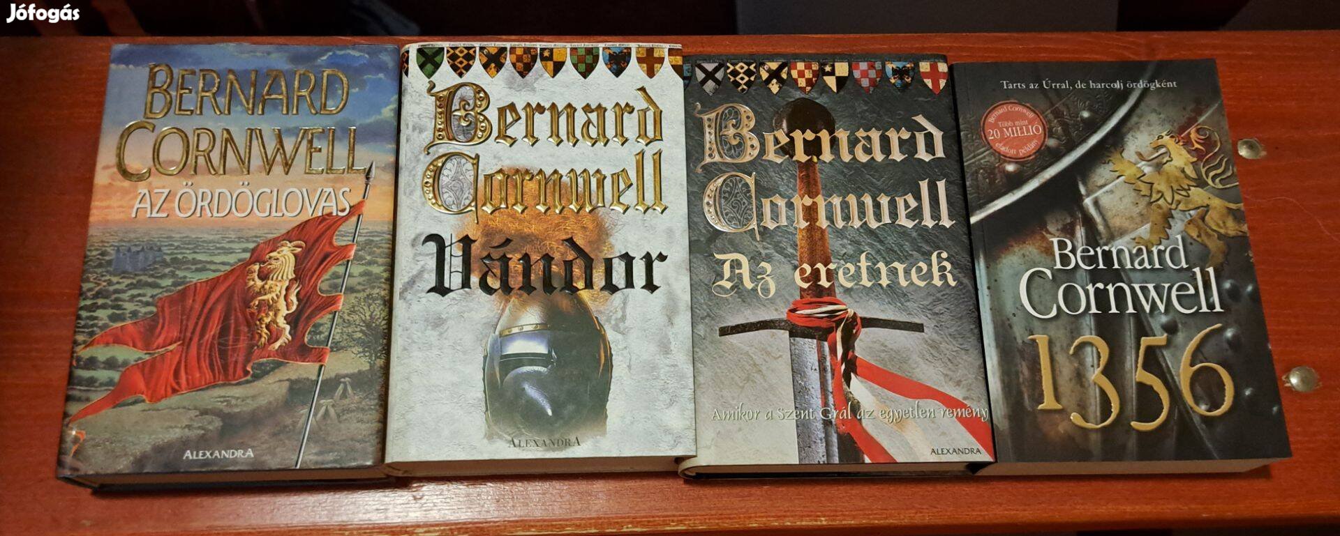 Bernard Cornwell : A Grál küldetés 1-4. egyben