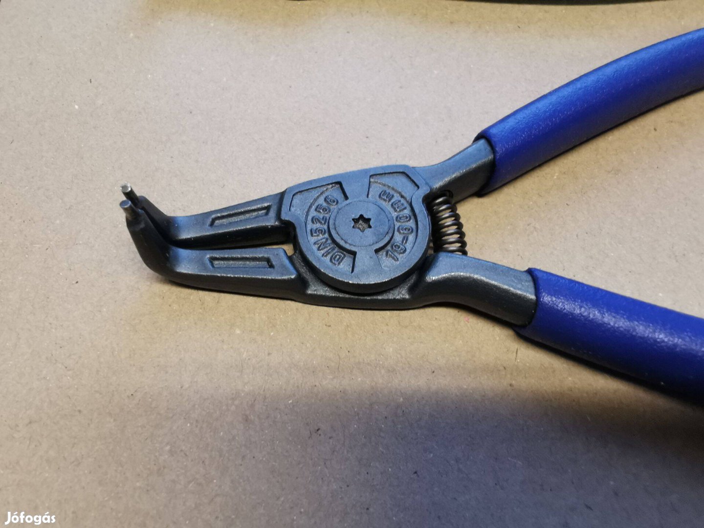 Berner hajlítótt Zégergyűrű fogó 2db (külső-belső)