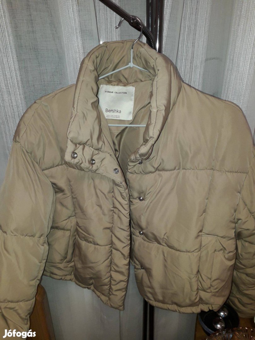 Bershka átmeneti kabát