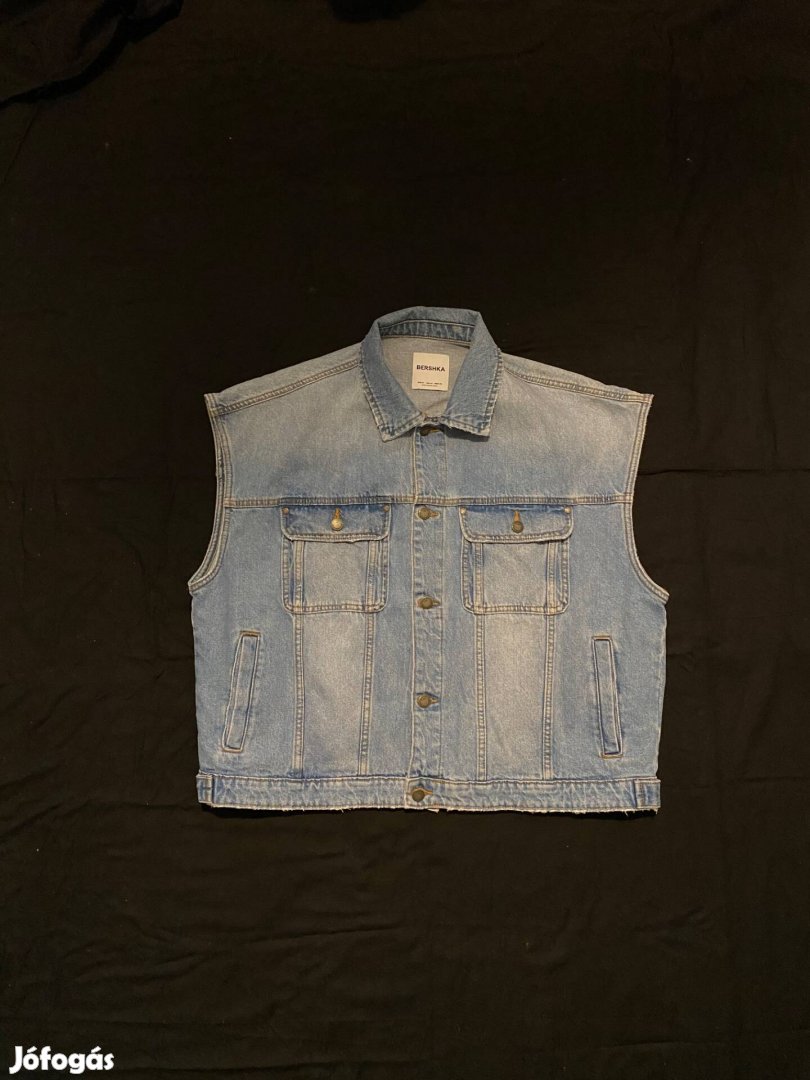 Bershka mellény