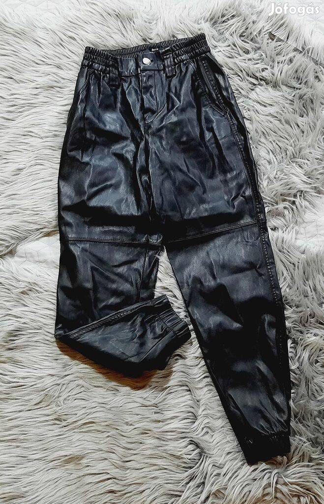 Bershka műbőr jogger nadrág Xs-es