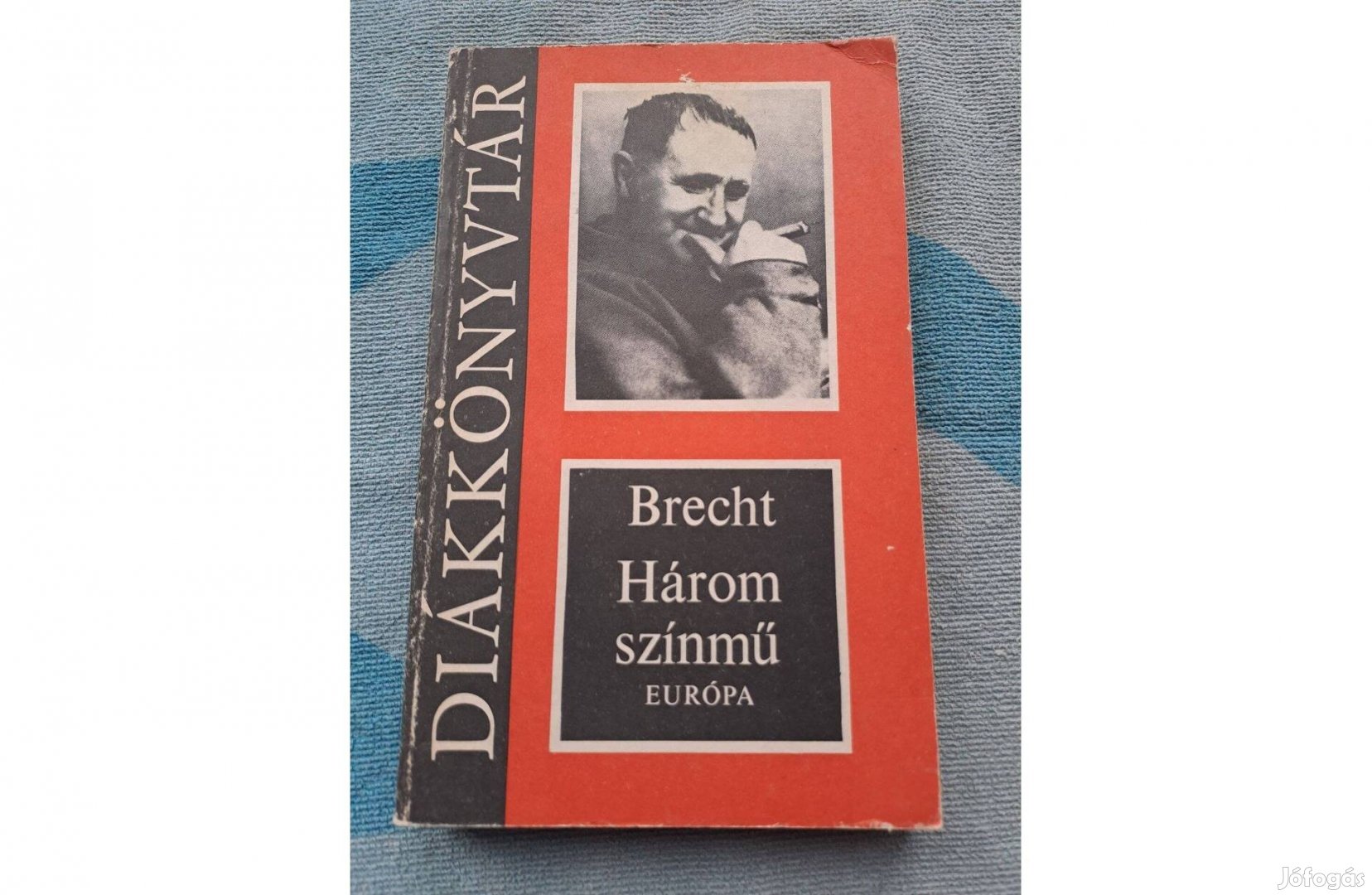 Bertholt Brecht: Kurázsi mama és gyermekei A szecsuani jólélek