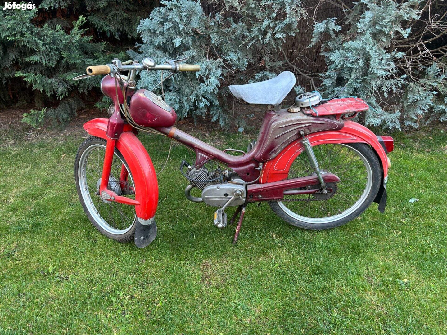 Berva VT 50 fellelt váz alkatrészek