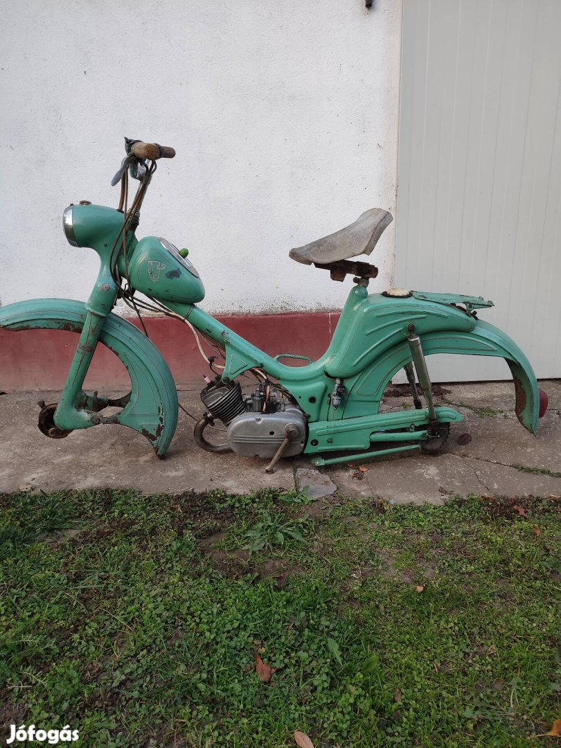 Berva moped váz.