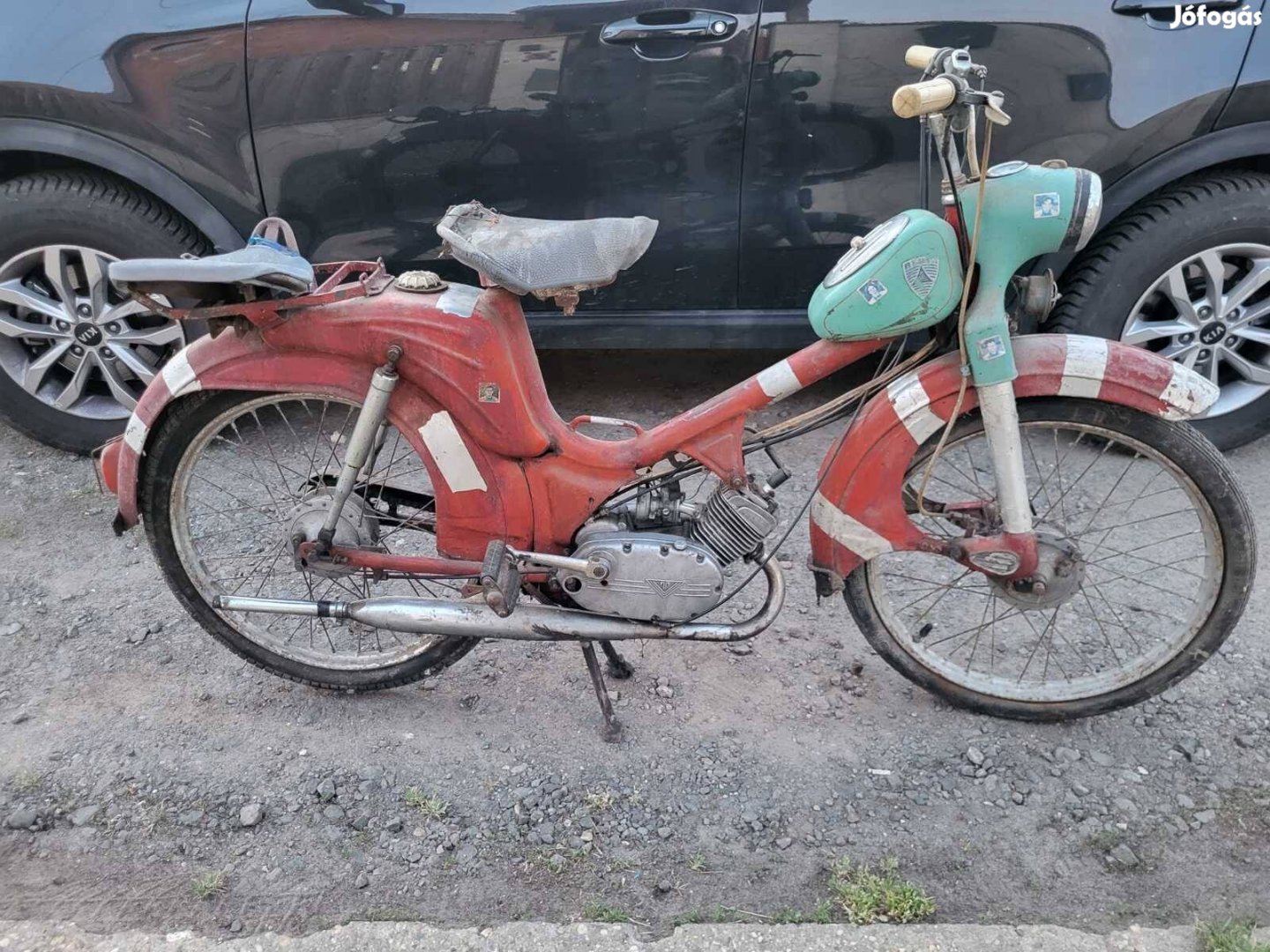 Berva motorkerékpár alkatrésznek egyben eladó